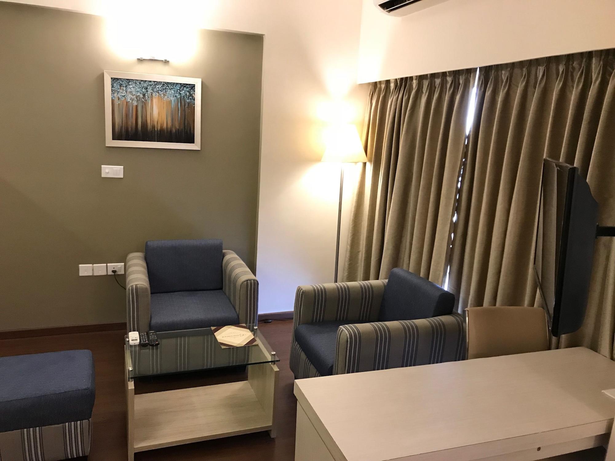 Starlit Suites Bangalore Kammasandra Экстерьер фото