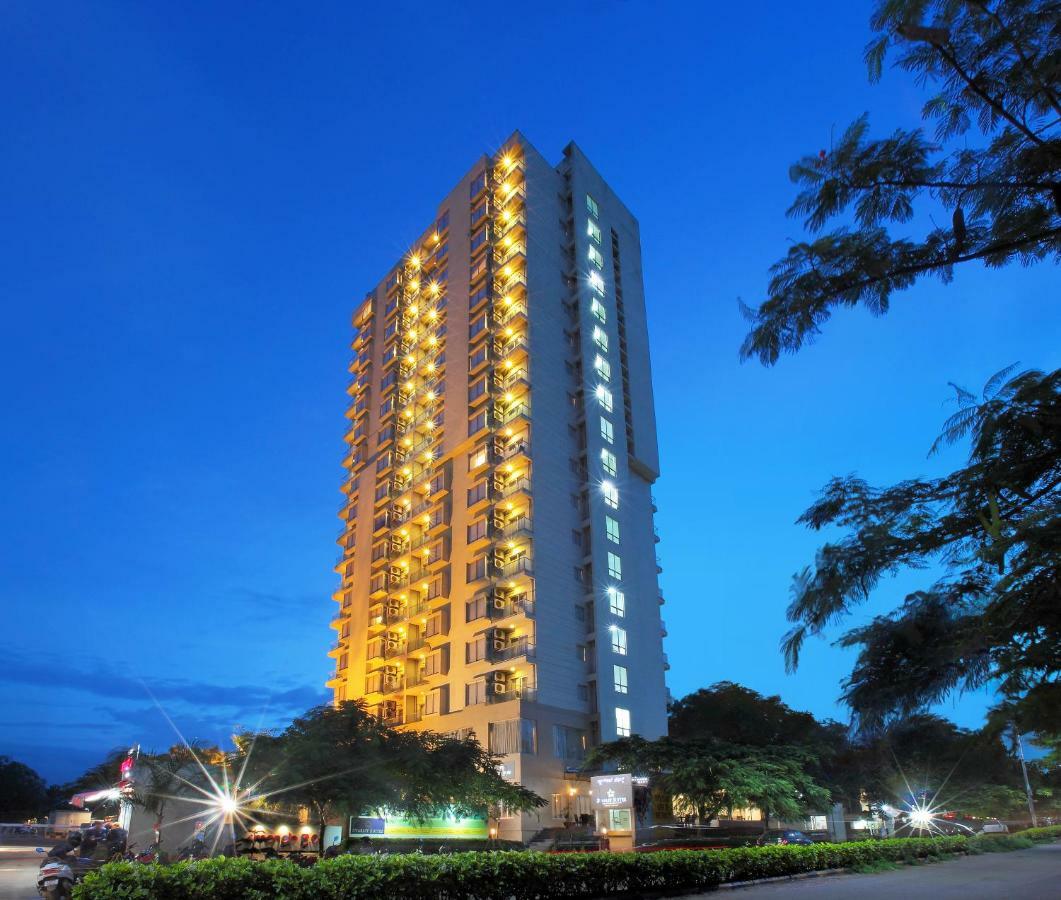 Starlit Suites Bangalore Kammasandra Экстерьер фото