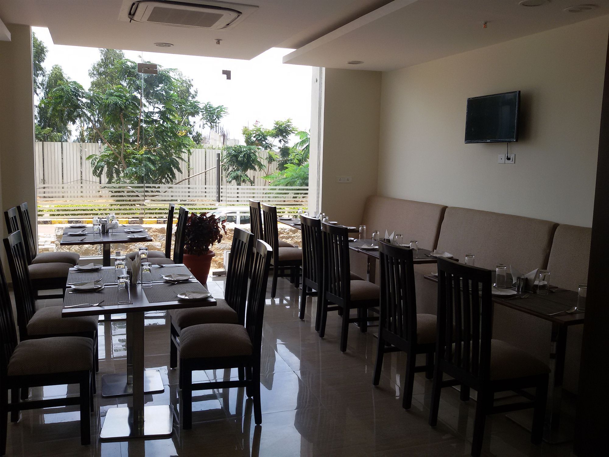Starlit Suites Bangalore Kammasandra Экстерьер фото